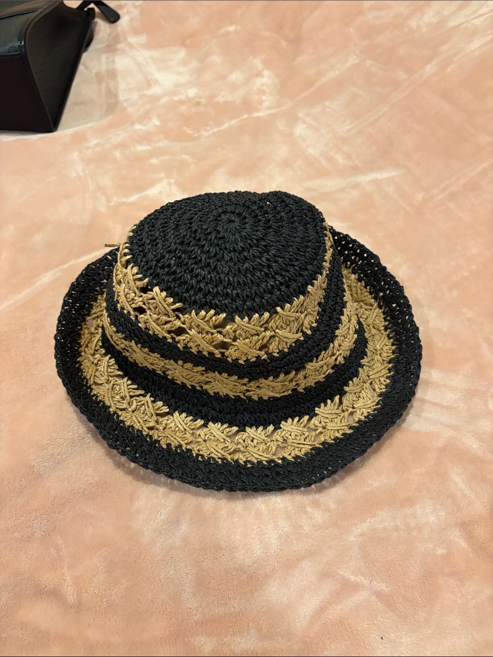 Steve Madden Black and Tan Crochet Bucket Hat